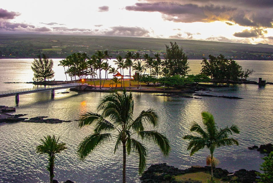 "Perfect Beach Vacations Maui Hawaii"