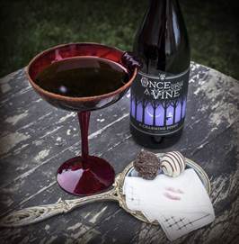 "Chocolate Cherry Noir Cocktail for Valentine's Day"